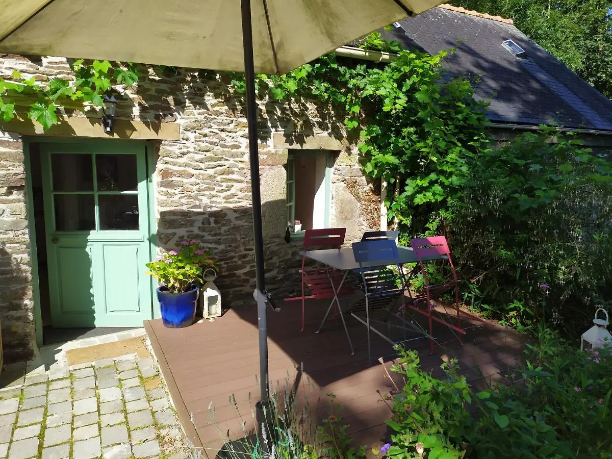 Ar Parkou Holiday home Plonevez-du-Faou France